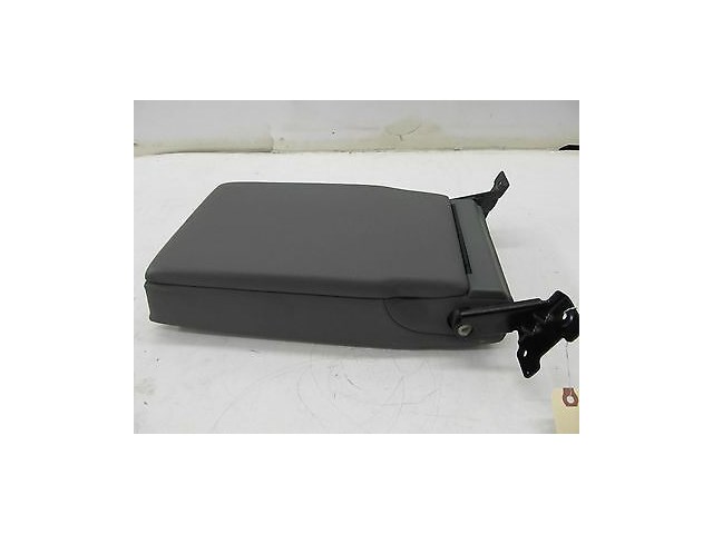 2006-2009 MERCEDES CLS500 W219 OEM REAR BACK SEAT CENTER ARMREST W/ CUP HOLDERS