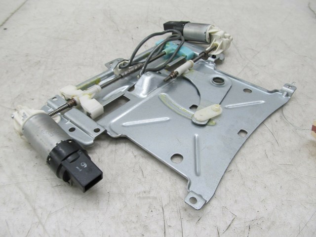 2005-2008 AUDI A6 C6 OEM RIGHT FRONT SEAT LUMBAR 