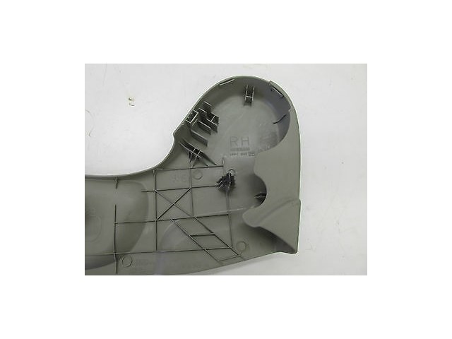 2007-2008 INFINITI G35 SEDAN OEM RIGHT SIDE FRONT SEAT SIDE COVER GRAY COLOR 