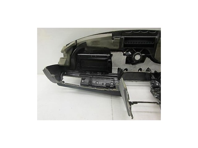 2008-2010 BMW 535i E60 OEM INTERIOR DASH DASHBOARD PANEL W/O AIRBAG