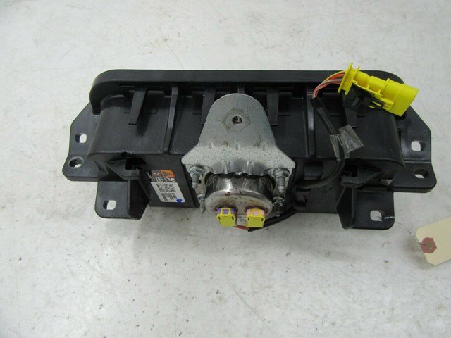 2017-2019 BUICK LACROSSE MALIBU OEM SRS AIRBAG INFLATOR MODULE DASH DASHBOARD