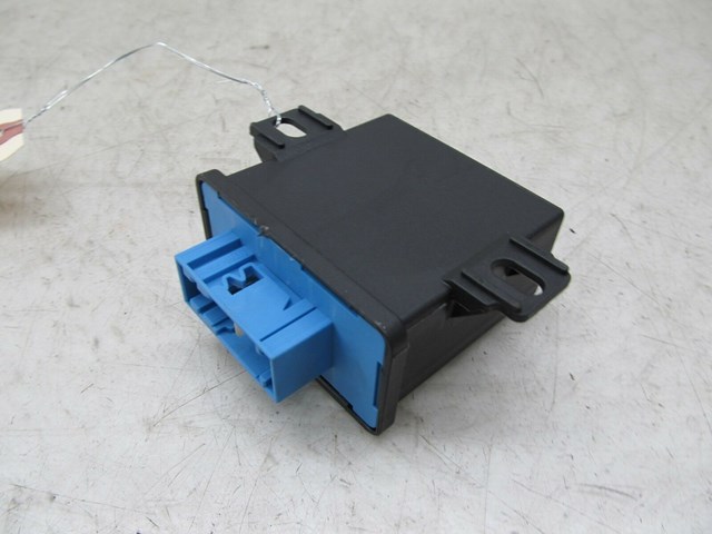 2005-2008 AUDI A6 C6 OEM RIGHT FRONT HEADLIGHT RANGE LEVELING CONTROL MODULE 