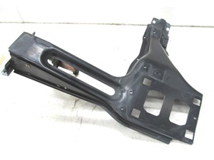  2003-2006 RANGE ROVER HSE OEM LEFT FRONT HEADLIGHT SUPPORT BRACKET 