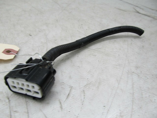 2003-2004 LAND ROVER DISCOVERY OEM LEFT FRONT HEADLIGHT WIRE PLUG PIGTAIL 