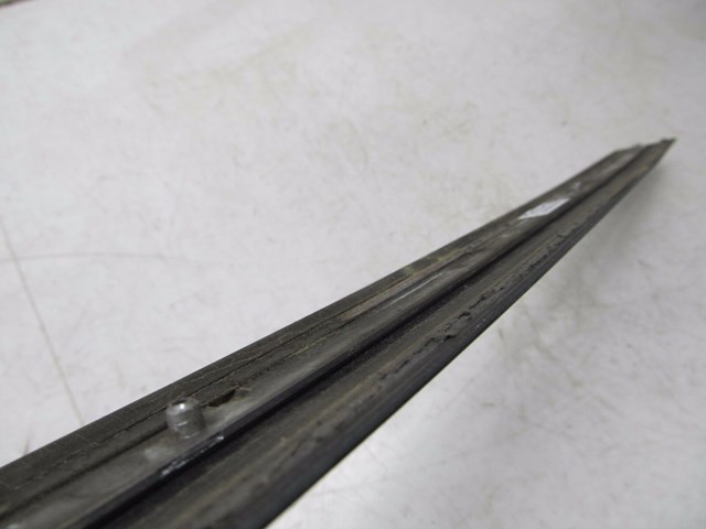 2004-2008 AUDI A8L W12 OEM LEFT FRONT DRIVER EXTERIOR DOOR MOLDING TRIM 