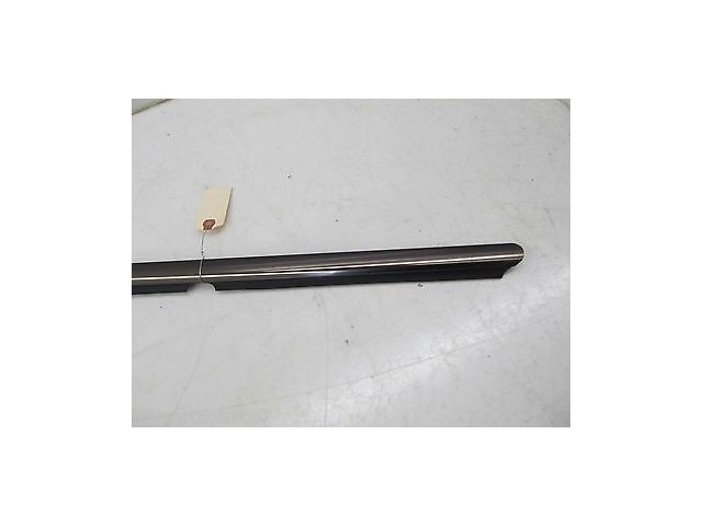 2001-2005 MERCEDES C240 W203 OEM RIGHT REAR EXTERIOR DOOR MOLDING TRIM