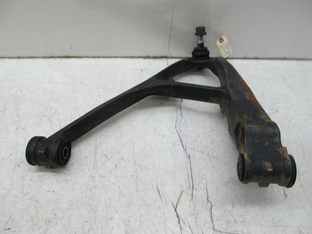 2003-2007 CHEVY SILVERADO OEM LEFT FRONT LOWER CONTROL ARM 