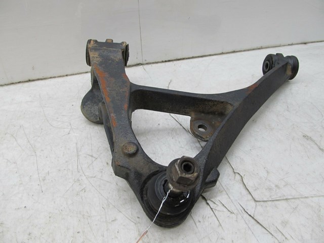 2003-2007 CHEVY SILVERADO OEM LEFT FRONT LOWER CONTROL ARM 