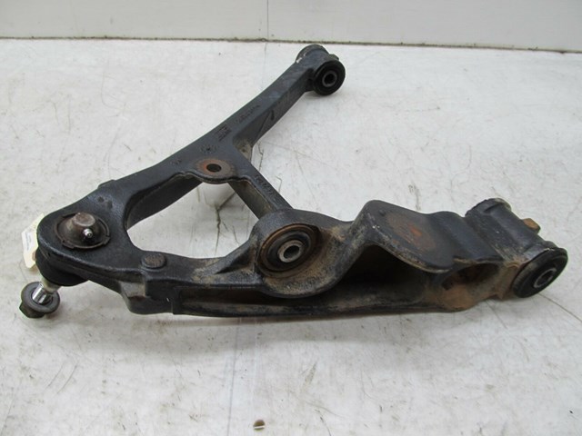 2003-2007 CHEVY SILVERADO OEM LEFT FRONT LOWER CONTROL ARM 