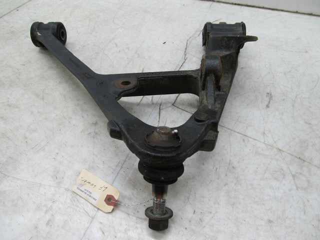 2003-2007 CHEVY SILVERADO OEM LEFT FRONT LOWER CONTROL ARM 