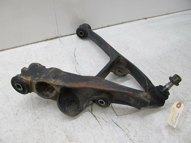 2003-2007 CHEVY SILVERADO OEM LEFT FRONT LOWER CONTROL ARM 