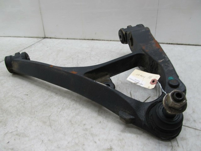 2003-2007 CHEVY SILVERADO OEM RIGHT FRONT LOWER CONTROL ARM 