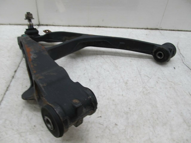 2003-2007 CHEVY SILVERADO OEM RIGHT FRONT LOWER CONTROL ARM 