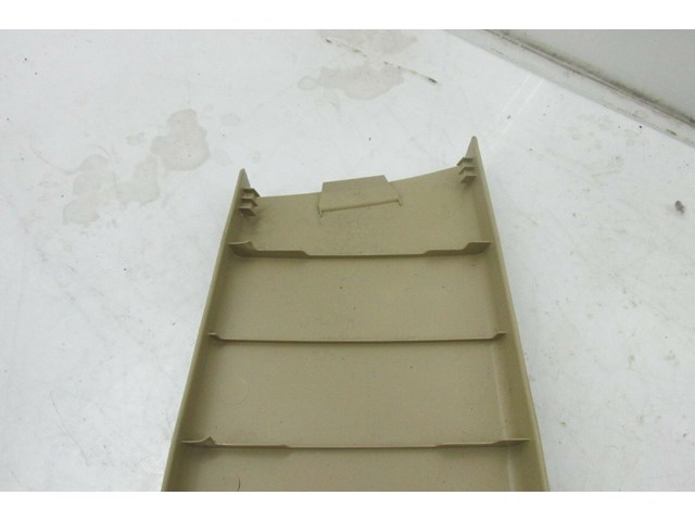 2007-2010 BMW 328xi E90 OEM RIGHT SIDE LOWER B PILLAR 521070 10