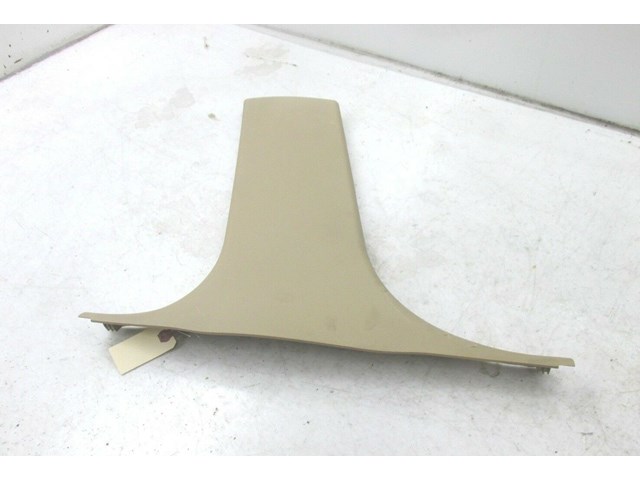 2007-2010 BMW 328xi E90 OEM RIGHT SIDE LOWER B PILLAR 521070 10