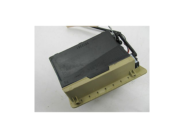 2004-2006 AUDI A8 L QUATTRO D3 OEM LEFT FRONT DRIVER'S SIDE B PILLAR AIR VENT