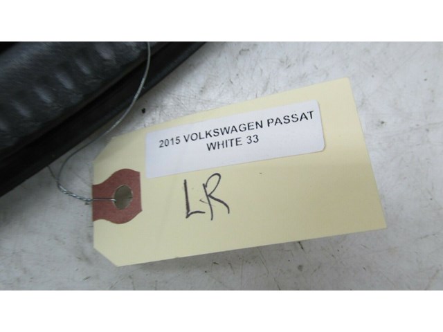 2012-2015 VOLKSWAGEN PASSAT OEM LEFT REAR DOOR ON BODY WEATHERSTRIP SEAL    