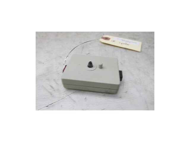 2007-2013 BMW 335i E92 COUPE LCI OEM LEFT REAR C PILLAR SUPPRESSION FILTER   