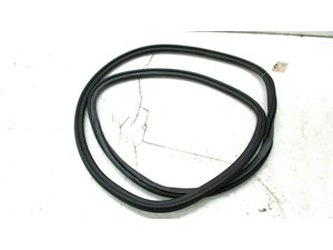 2009-2012 AUDI Q5 8R OEM LEFT REAR DRIVER SIDE DOOR ON BODY WEATHERSTRIP 