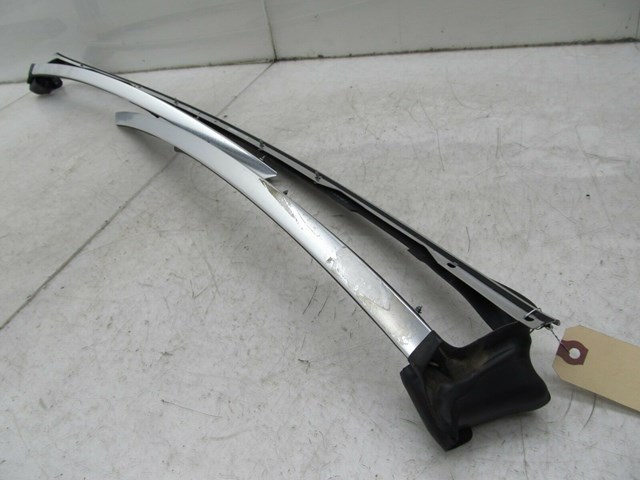  2009-2013 BMW 328i E93 LCI OEM FRONT WINDSHIELD ROOF CHROME TRIM 