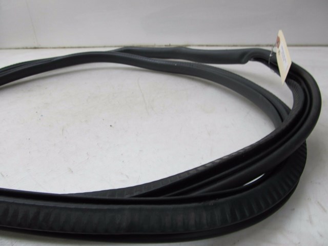 2004-2008 AUDI A8L W12 OEM RIGHT REAR PASSENGER DOOR WEATHERSTRIP SEAL