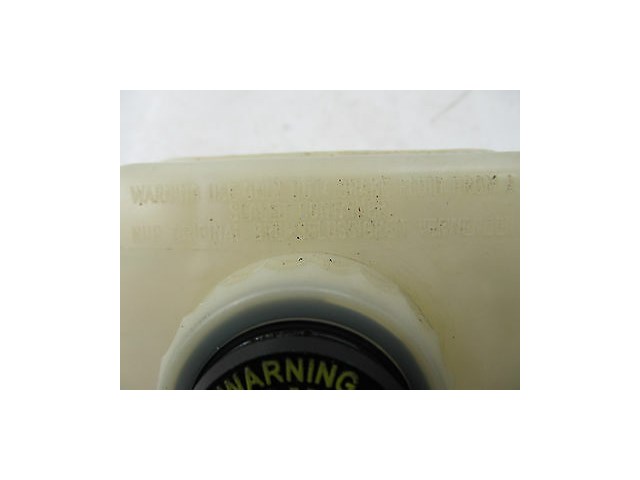 2006-2010 BMW M6 E63 OEM BRAKE FLUID RESERVOIR TANK