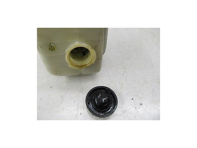 2003-2007 FORD F250 F350 OEM BRAKE FLUID RESERVOIR 