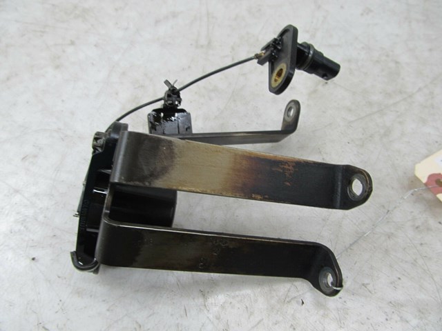 2007-2012 MERCEDES GL450 X164 OEM ENGINE OIL LEVEL SENSOR 