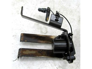 2007-2012 MERCEDES GL450 X164 OEM ENGINE OIL LEVEL SENSOR 