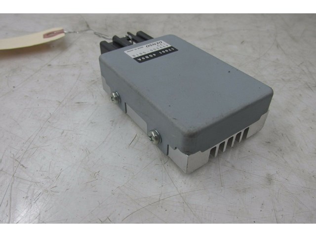 2014-2016 INFINITI Q50 OEM LEFT REAR FUEL PUMP CONTROL UNIT