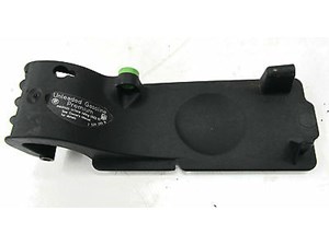 2006-2007 BMW 530XI WAGON E61 OEM FUEL DOOR HINGE