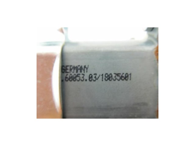 2006-2007 BMW 530XI WAGON E61 OEM RIGHT FRONT BACK DOOR WINDOW MOTOR 