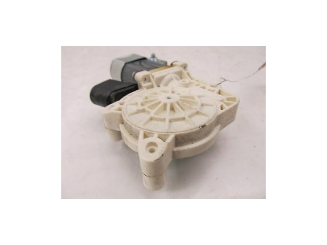 2006-2007 BMW 530XI WAGON E61 OEM LEFT FRONT BACK DOOR WINDOW MOTOR 6922319