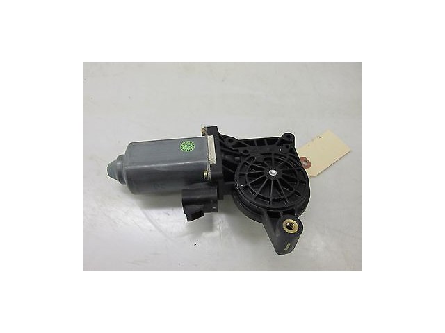 2002-2006 CADILLAC ESCALADE OEM RIGHT FRONT DOOR WINDOW MOTOR 