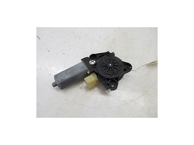 2001-2005 MERCEDES C240 W203 OEM LEFT REAR WINDOW MOTOR