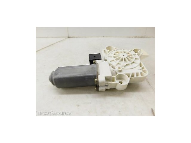 2003-2006 MERCEDES E320 W211 OEM RIGHT REAR PASSENGER DOOR WINDOW MOTOR