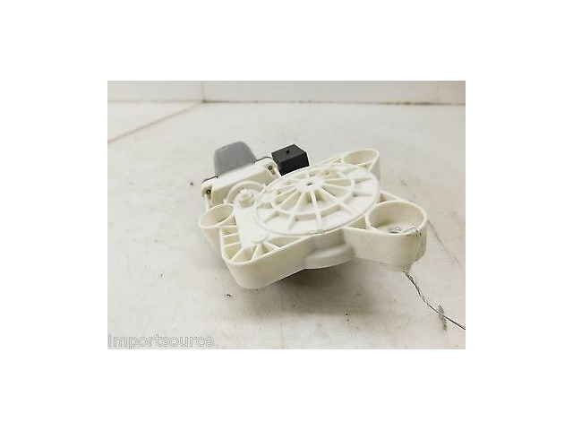 2003-2006 MERCEDES E320 W211 OEM RIGHT REAR PASSENGER DOOR WINDOW MOTOR