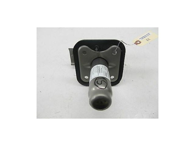 2004-2005 BMW 525i 530i E60 OEM RIGHT REAR BUMPER IMPACT SHOCK ABSORBER BRACKET