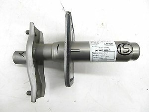 2004-2005 BMW 525i 530i E60 OEM RIGHT REAR BUMPER IMPACT SHOCK ABSORBER BRACKET