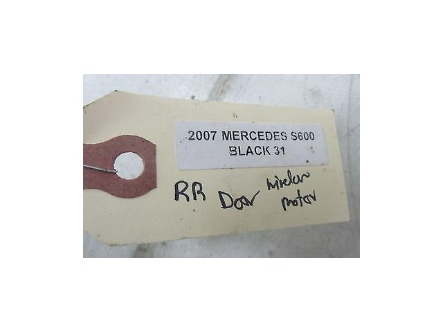 2007-2009 MERCEDES S600 W221 OEM RIGHT REAR PASSENGER SIDE  DOOR WINDOW MOTOR 
