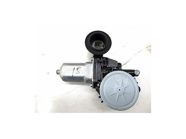 2012-2015 TOYOTA PRIUS C OEM RIGHT REAR DOOR WINDOW MOTOR