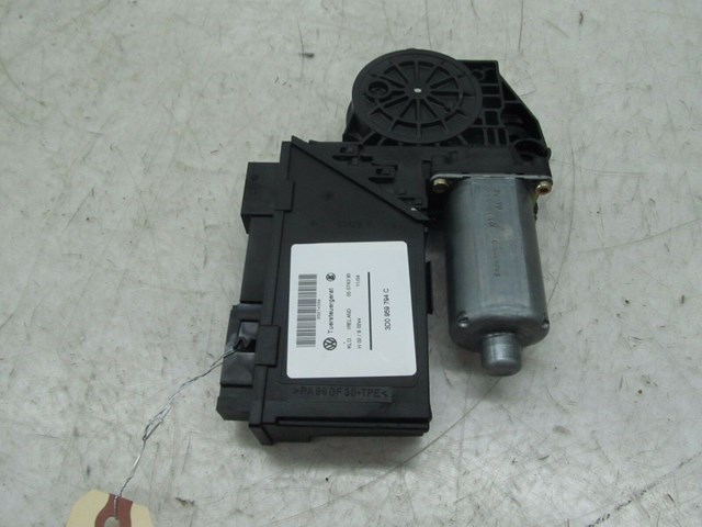 2004-2007 VOLKSWAGEN TOUAREG OEM  RIGHT REAR DOOR POWER WINDOW MOTOR 