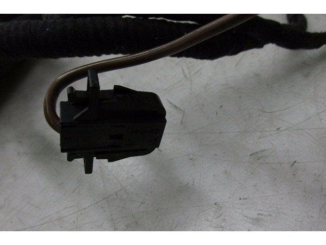 2004-2007 VOLKSWAGEN TOUAREG OEM FRONT RIGHT PASSENGER SEAT AIRBAG AIR BAG 