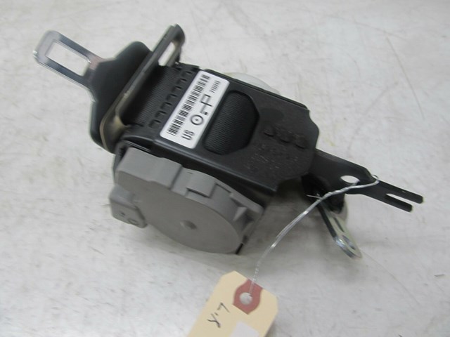 2007-2010 BMW 328xi E90 OEM RIGHT FRONT PASSENGER SIDE SEATBELT 7132243