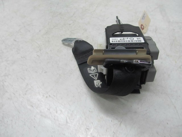 2007-2010 BMW 328xi E90 OEM RIGHT FRONT PASSENGER SIDE SEATBELT 7132243