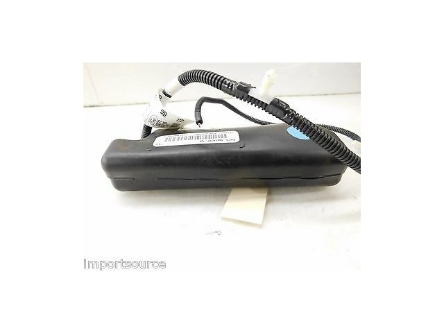 2008-2011 LINCOLN TOWN CAR OEM RIGHT FRONT PASS. SEAT AIRBAG 8W73-54611D10-AA