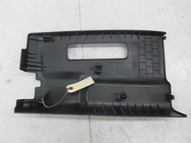2011-2014 FORD F150 OEM RIGHT FRONT PASSENGER SIDE SEATBELT TRIM COVER