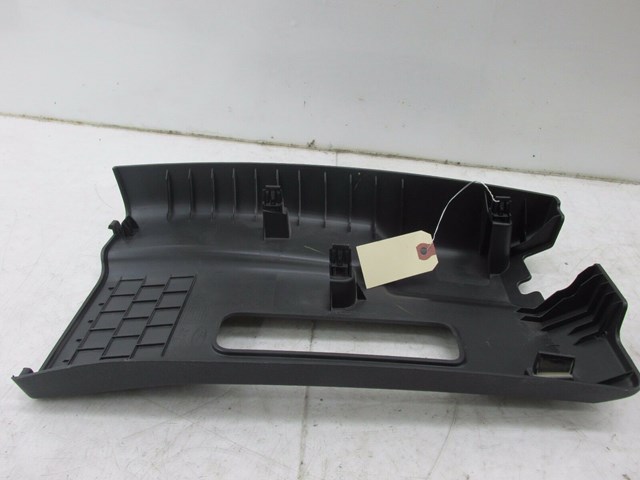 2011-2014 FORD F150 OEM RIGHT FRONT PASSENGER SIDE SEATBELT TRIM COVER