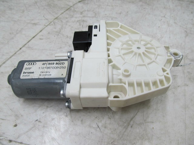 2005-2008 AUDI A6 C6 OEM RIGHT FRONT PASSENGER SIDE DOOR WINDOW MOTOR 