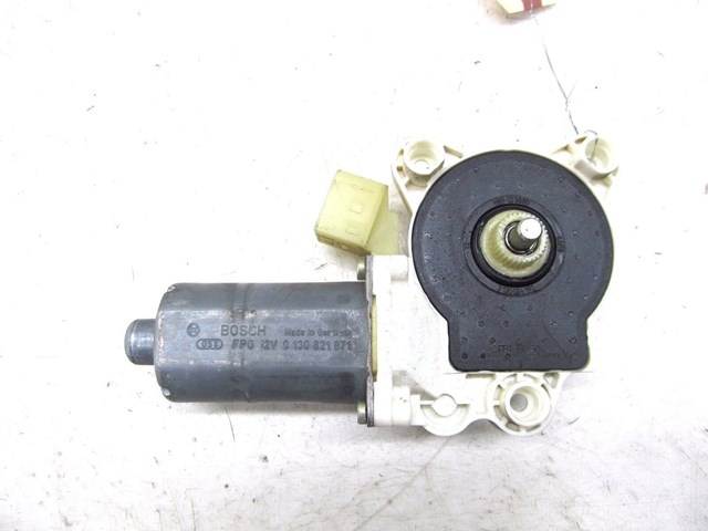 2003-2006 MERCEDES E500 W211 OEM RIGHT FRONT DOOR WINDOW MOTOR 2118203042 
